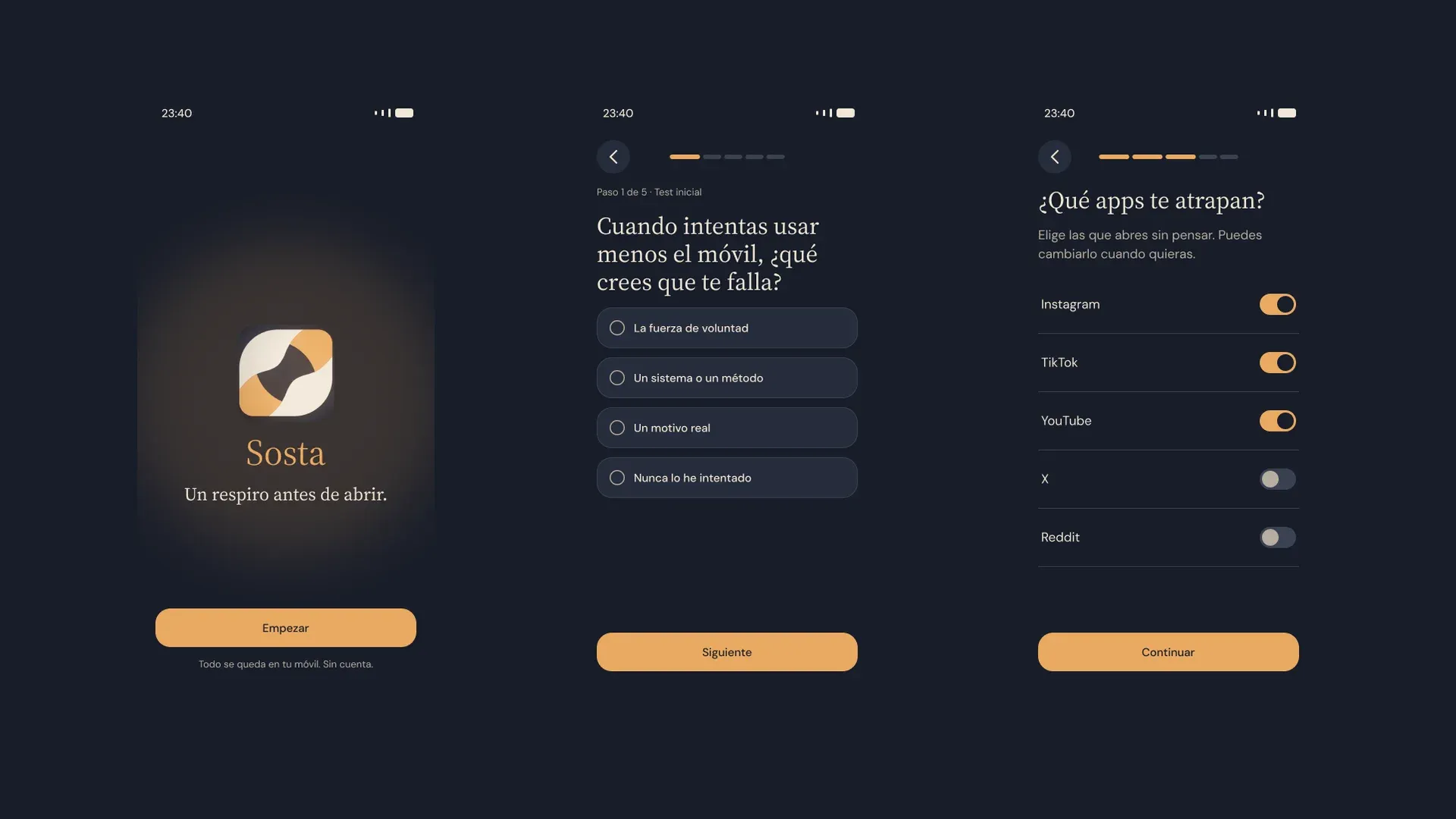 Tres pantallas del onboarding de Sosta: bienvenida, primera pregunta del test y elección de apps gatillo.